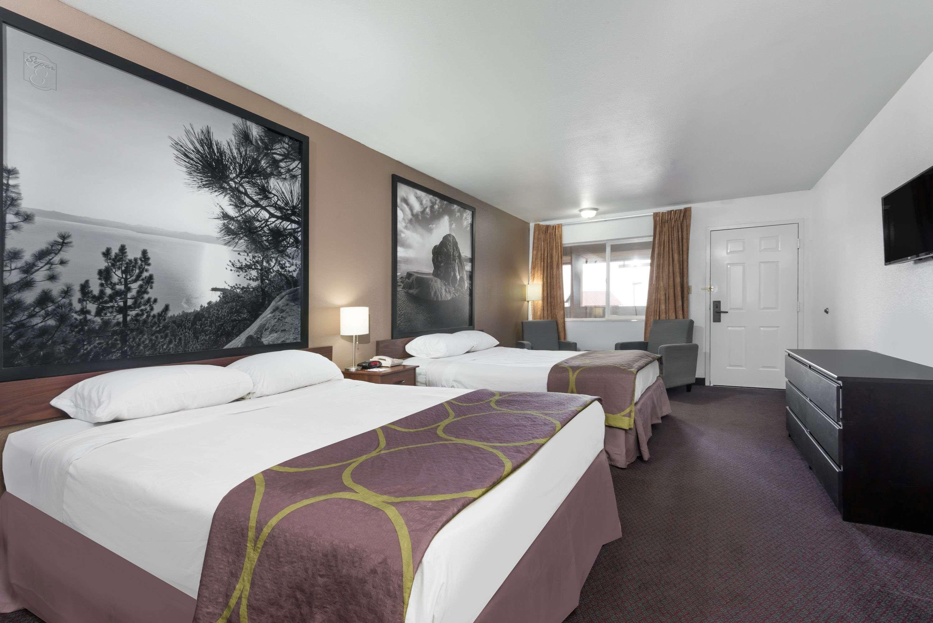 Super 8 By Wyndham Fernley Hotel Buitenkant foto