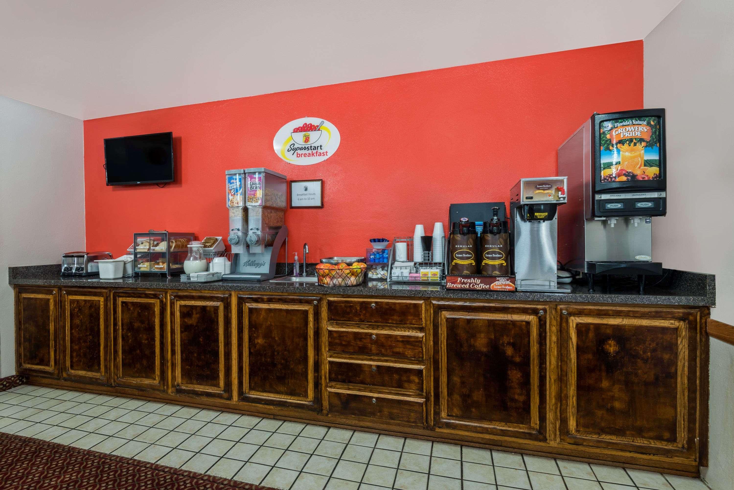 Super 8 By Wyndham Fernley Hotel Buitenkant foto